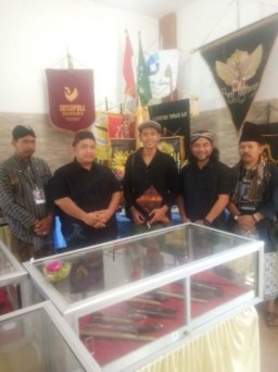 Mas Pipin Buka Pagelaran Bursa Keris dan Serap Aspirasi Masyarakat