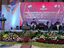 KPU Gresik Gelar ToT Fasilitator Bimbingan Teknis KPPS Untuk Pemilu 2024