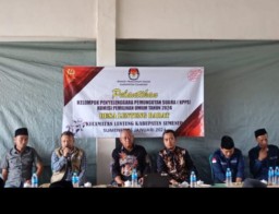 Pelantikan KPPS Lenteng Barat Dihadiri KPU Sumenep
