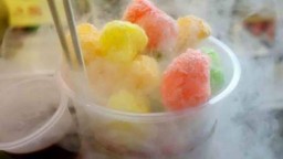 Gubernur Khofifah Ingatkan Masyarakat dan Waspadai Bahayanya Nitrogen Cair Pada Makanan