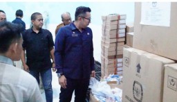 Kerja Hari Pertama Tahun 2024, Pj Wali Kota Cek Langsung Kesiapan Logistik KPU