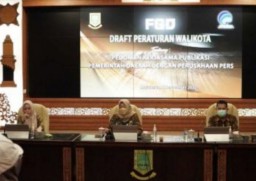 Ning Ita Rangkul Perusahaan Pers di Kota Mojokerto