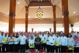 202 ASN Naik Pangkat, Wali Kota Ning Ita: Ini Adalah Amanah