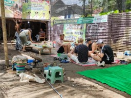 Kampung Wisata Desa Plumpungrejo Blitar Dikunjungi Wisman 7 Negara