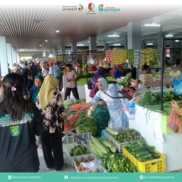 Pemkab Bojonegoro Subsidi Bunga Program Kartu Pedagang Produktif
