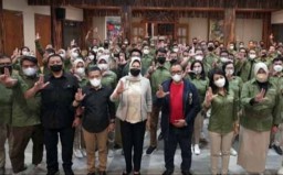 Bangun Karakter Pegawai Bank Jatim Kota Batu Melalui Improvement Meeting