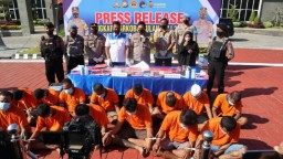 Polres Gresik Ringkus 16 Tersangka Narkoba