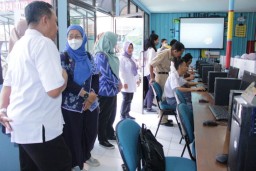 Pelatihan Pengenalan Komputer bagi Disabilitas SMA LB di Sidoarjo