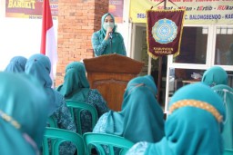 Ning Sasha Ajak Kader PKK Gaungkan 'Sido Resik'