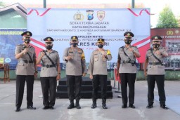 Kapolres Kediri Pimpin Sertijab Dua Kapolsek