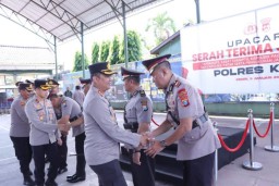 Kapolres Kediri Pimpin Sertijab Pejabat Utama dan Kapolsek