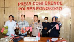 Polisi Berhasil Amankan Pelaku Pembobol ATM Bank di Ponorogo