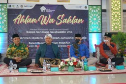 Wabup Subandi Apresiasi Pembekalan Digitalpreneur Santri Ponpes