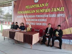 PPK Kebomas Lantik 2.149 KPPS Serentak