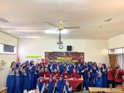 PPK Kebomas dan PPS Sidomoro Gresik Sosialisasi Pemilu di SMK Taruna Jaya