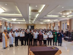 Dihadiri Wali Kota Kediri, Ketua KPU Kota Kediri Lantik 139 Anggota PPS