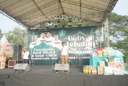 Wabup Subandi Apresiasi Gebyar Pasar Rakyat Desa Kemantren