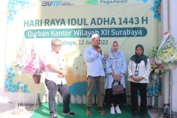 Idul Adha 2022, PT Pegadaian Kanwil XII Surabaya Bagikan Ratusan Daging Hewan Kurban