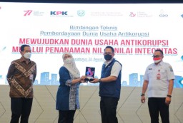 Hadiri Bimtek KPK, Sekdaprov Adhy Karyono Tekankan Pentingnya Tindakan Preventif Dalam Antikorupsi
