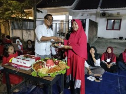 Semarak Warga RT 23 Desa Kemasan Krian Peringati HUT RI ke 77