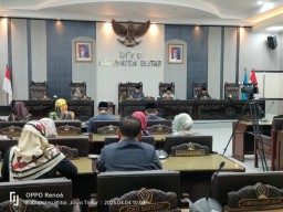 DPRD Kabupaten Blitar Gelar Rapat Paripurna Penyampaian Jawaban Bupati Atas Pandum Fraksi Terhadap LKPJ TA 2022