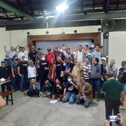 Ngopi Bareng Gugat Eri Cahyadi