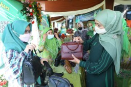 Gubernur Khofifah Ajak Muslimat NU Sidoarjo Melakukan Transformasi Digital Sektor UMKM