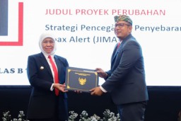 Tutup PKN II Angkatan XXIV, Gubernur Khofifah Titipkan Pesan Wujudkan Reformasi Birokrasi Berdampak Signifikan untuk Kesejahteraan Masyarakat