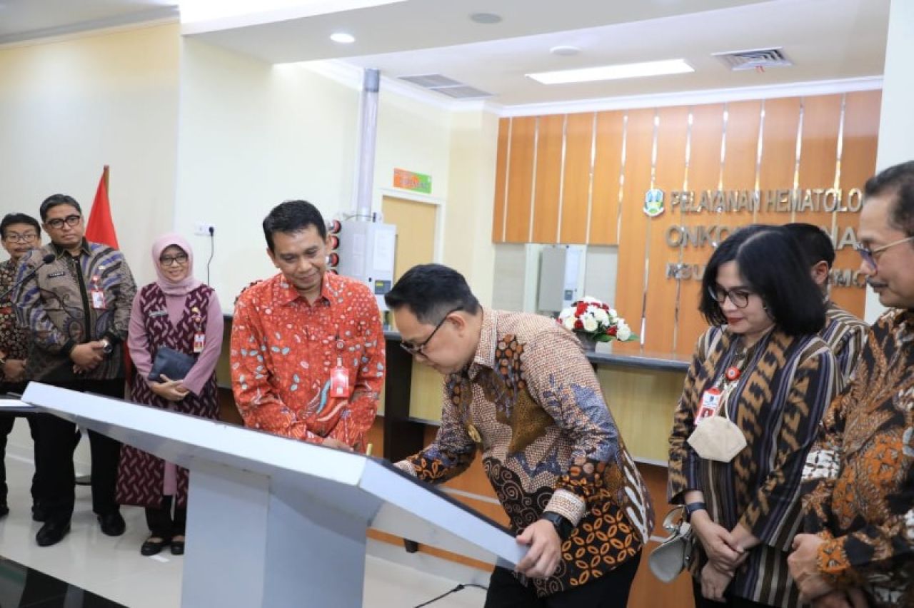 Maksimalkan Pelayanan, Pj Gubernur Adhy Resmikan Layanan Hematologi Onkologi Anak RSUD Dr Soetomo