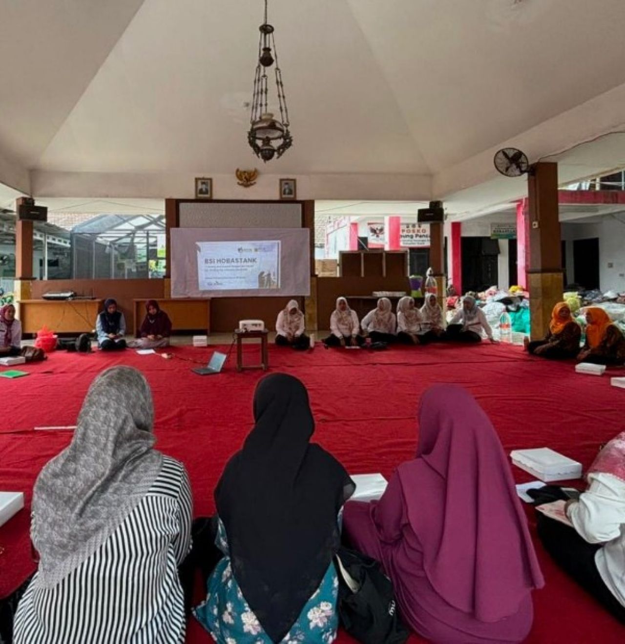 35 orang peserta belajar dari dekat pada Kelurahan Gending. (Ist)