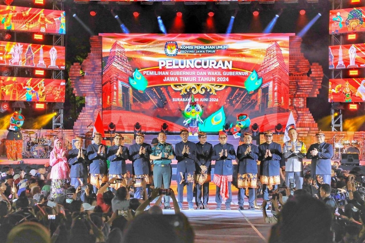 Pj Gubernur Adhy hadiri peluncuran pilkada Jatim 2024. (Ist)