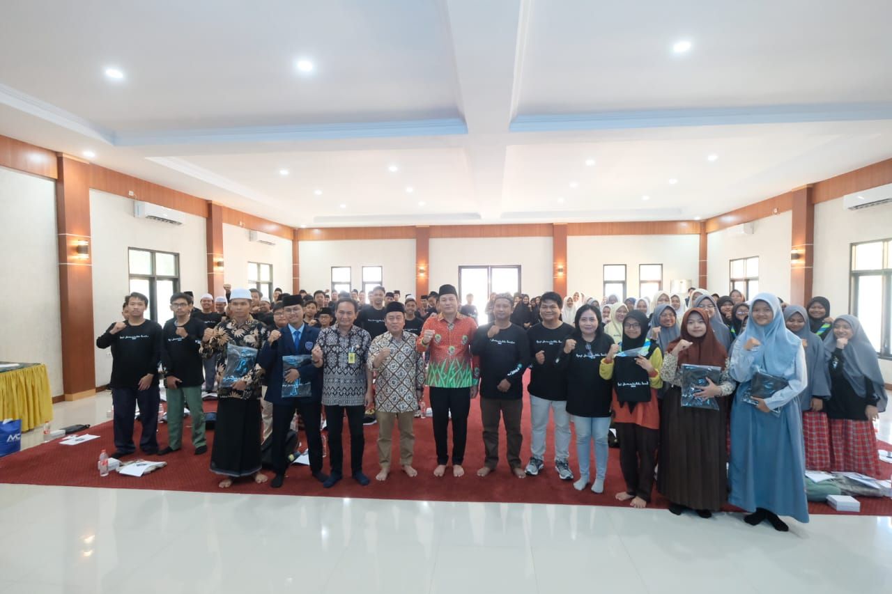Ratusan Pelajar dan Santri Ikuti 'Ngaji' Jurnalistik PWI Sidoarjo
