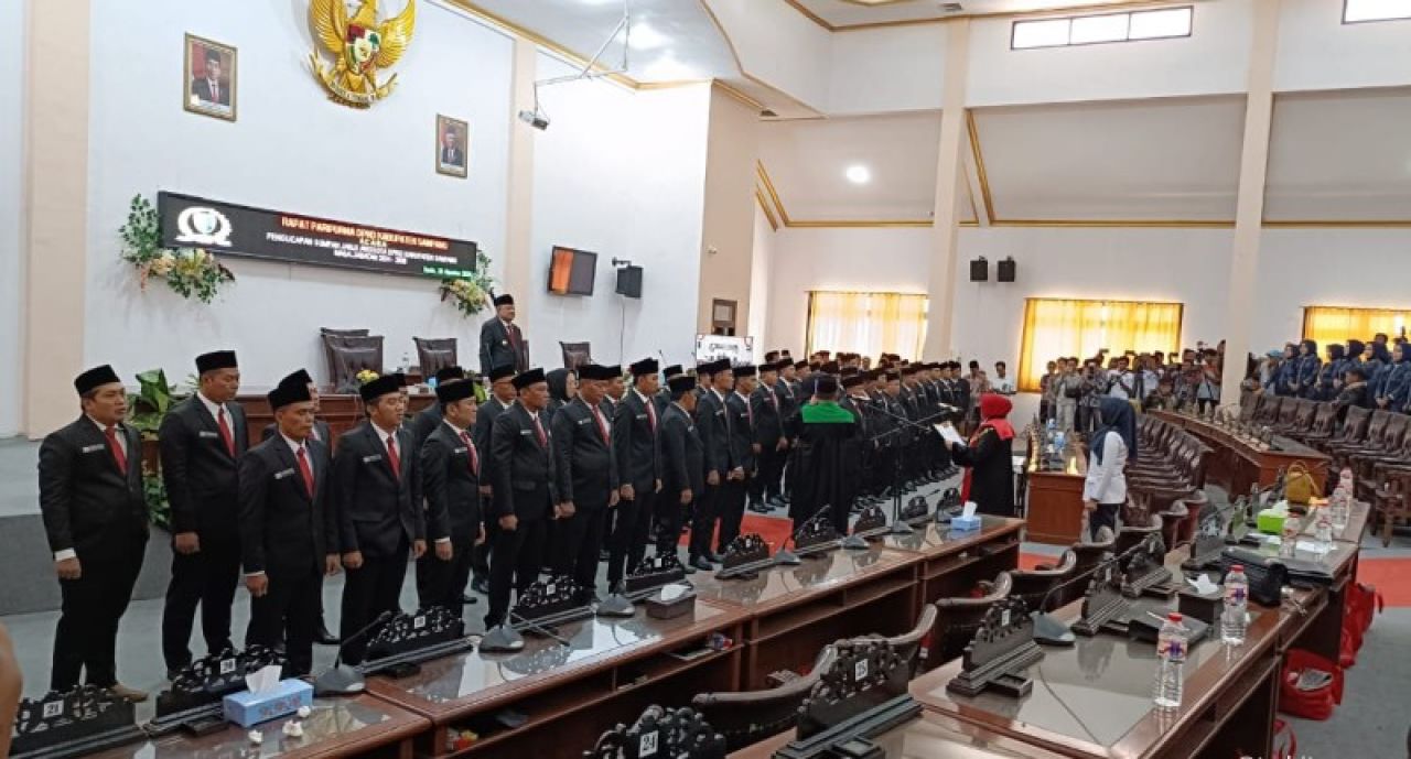 Suasana Pelantikan 45 Anggota Dewan terpilih DPRD Kabupaten Sampang Periode 2024 - 2029.(ist)