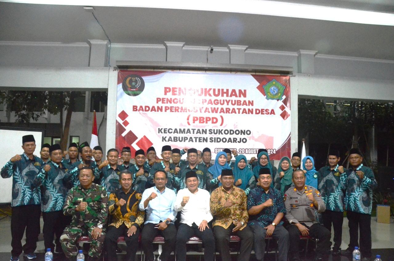 Plt Bupati Subandi bersama pengurus BPD. (Ist)