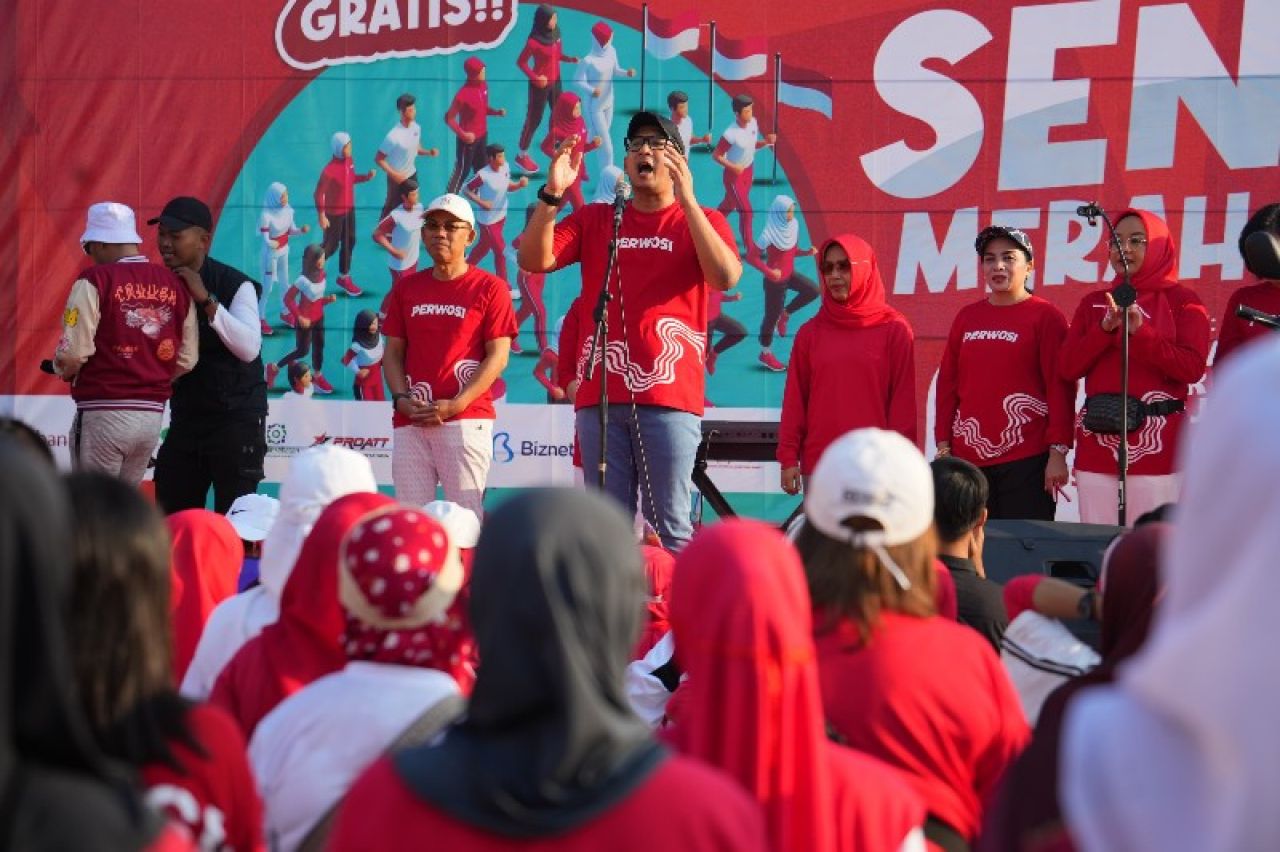 Gelar Senam Merah Putih Perwosi, Mas Pj : Hidup Sehat Dengan Senang Gerak dan Olahraga 