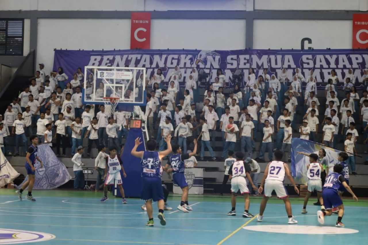 Wali Kota Eri Cahyadi buka kejuaraan bola basket. (ist)