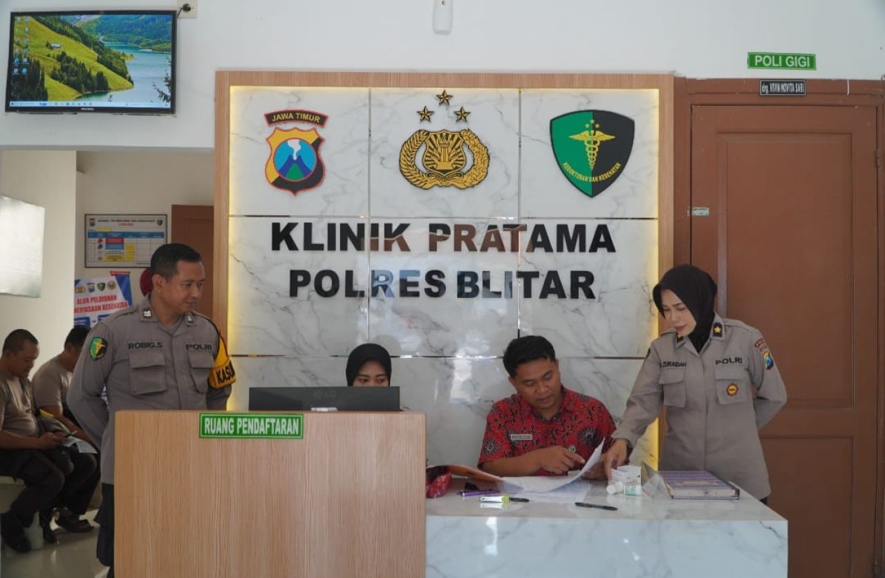 Polres Blitar adakan Rikkes pada personel yang akan bertugas pengamanan TPS Pilkada 2024. (ist)
