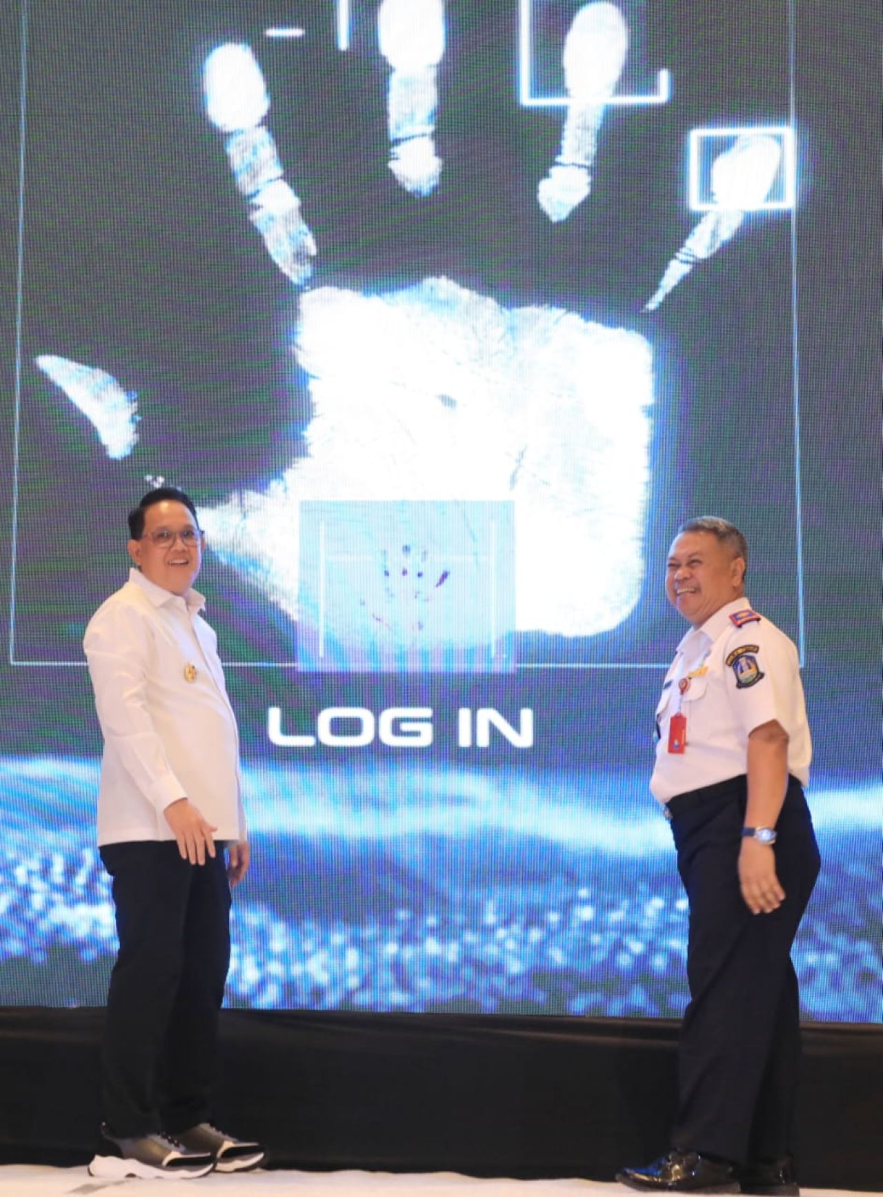 Pj Gubernur Adhy buka rapat forum komunikasi Perhubungan 2024.(ist(