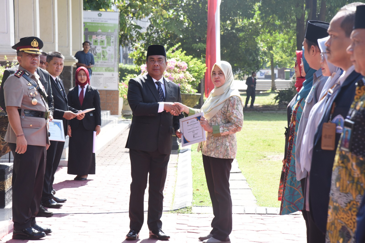 Peringati HKN ke 60 Tahun 2024, Pemkab Sidoarjo Bertabur Penghargaan