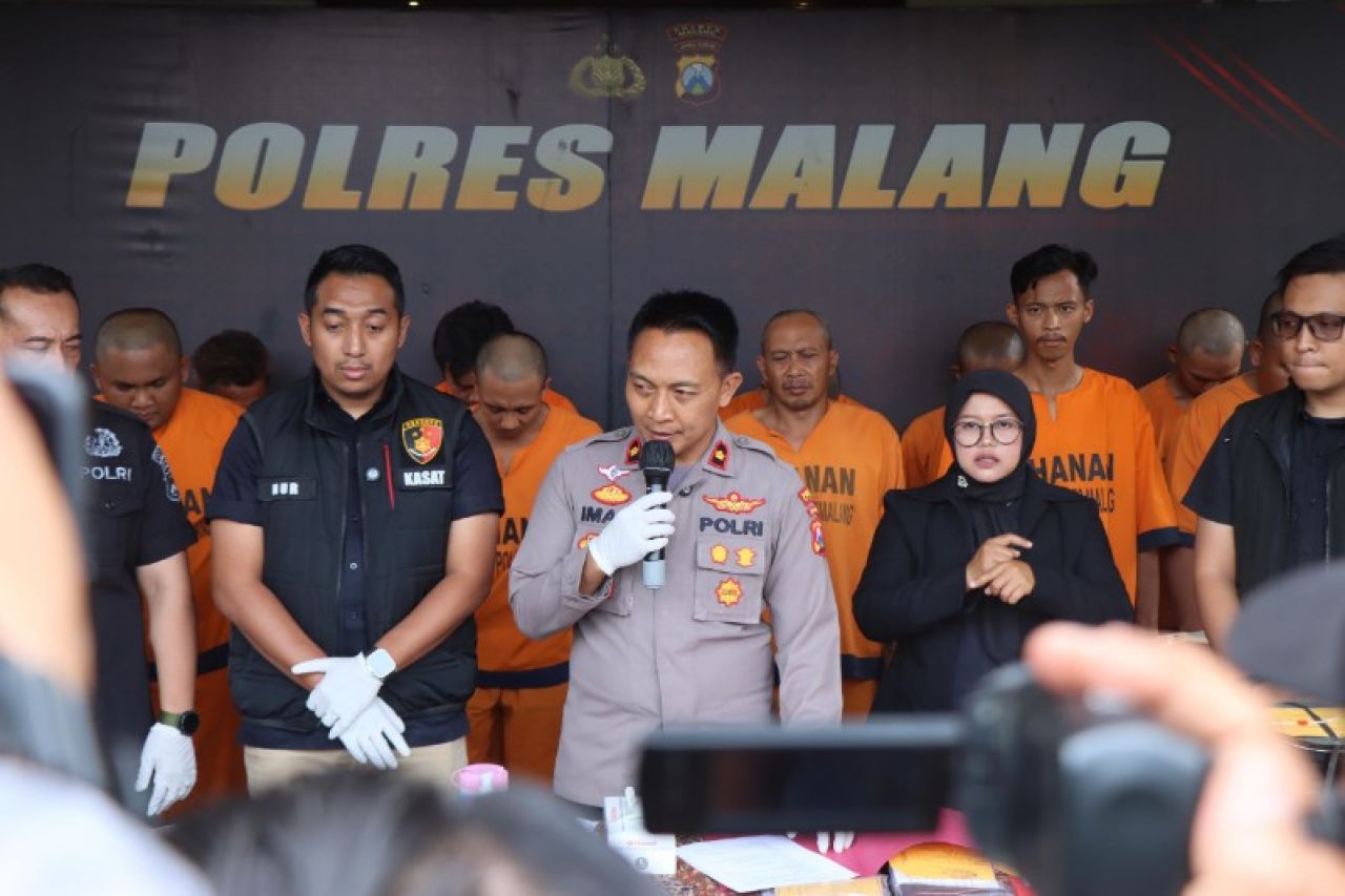 Polres Malang Berhasil Ungkap Kasus 16 Kasus Perjudian Amankan 17 Tersangka. (ist)