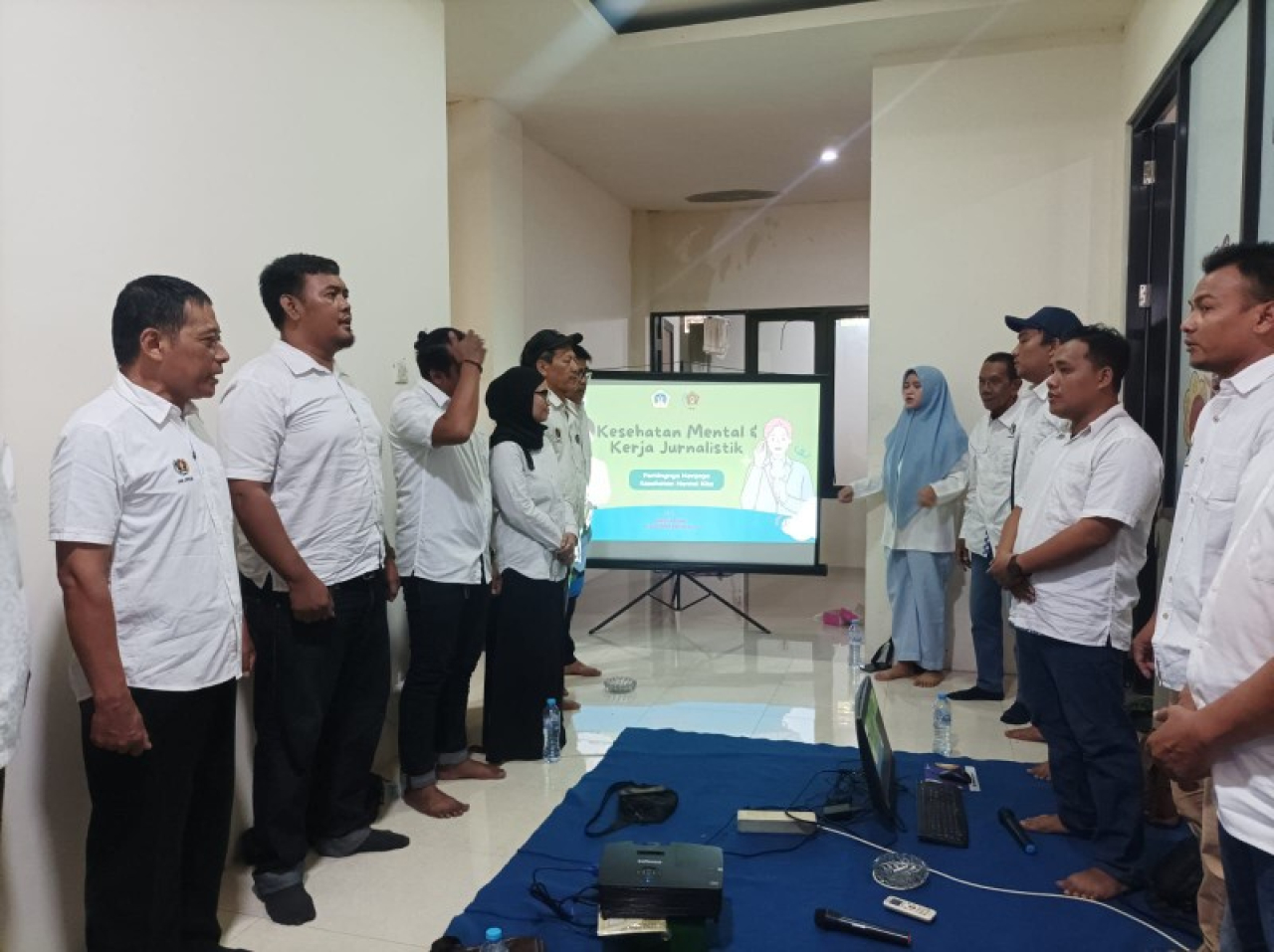 Suasana pembukaan diskusi antara PWI dan Dinkes. (ist)