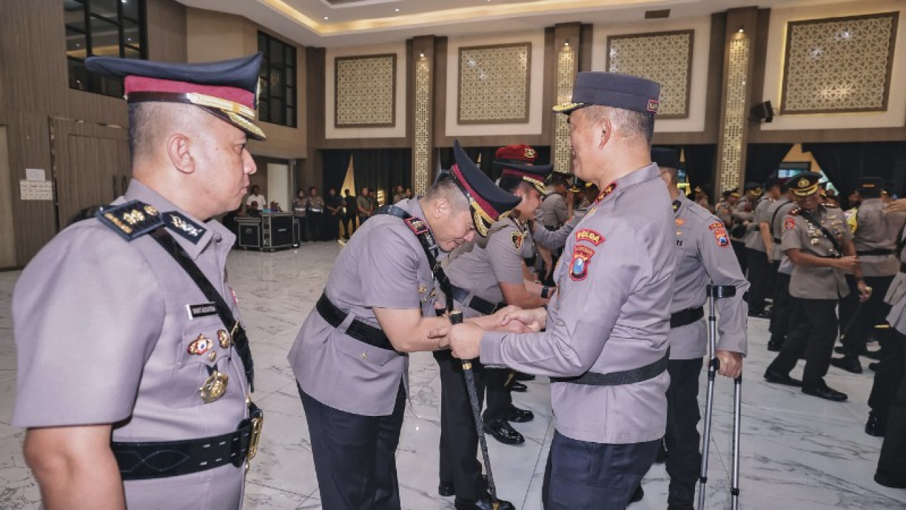 Kapolda Pimpin Sertijab Pamen di Polda Jatim, AKBP Arif Fazlurrahman Resmi Jabat Kapolres Blitar. (ist)