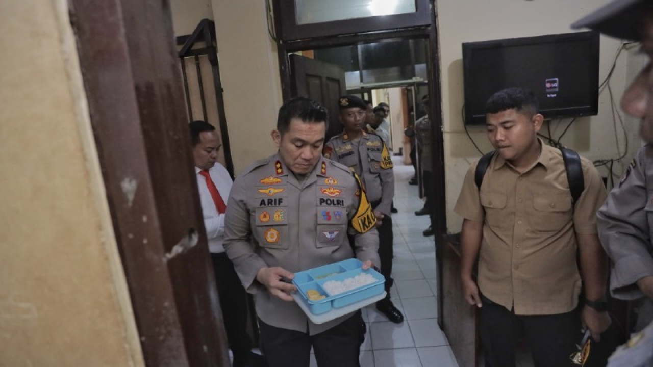 Kapolres Blitar AKBP Arif Fazlurrahman Sidak Rutan, Pastikan Kelayakan Fasilitas dan Makanan