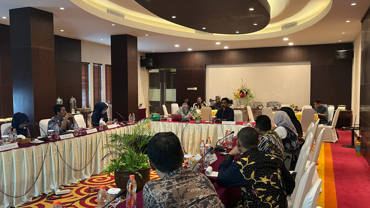 Stikosa AWS dan Puskakom Kembali Menggelar Sekolah Legislatif