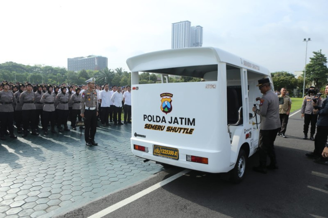 Launching mobil Shuttle Semeru SPKT oleh Polda Jatim. (ist)