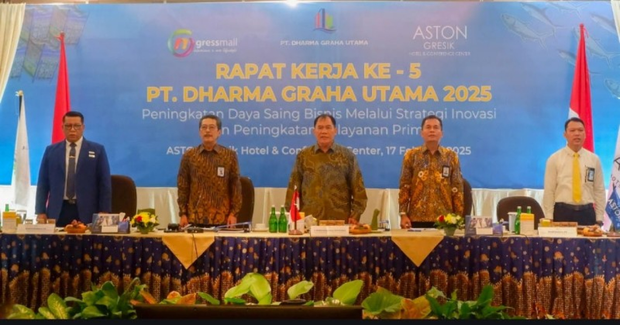 Owner PT. Dharma Graha Utama Grup, Bambang Harjo Soekartono, bersama jajaran direksi. (foto: ali/B-news.id)