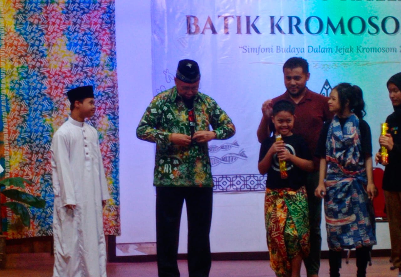 Peluncuran Batik Kromosom 21, Identik Penyandang Down Syndrome