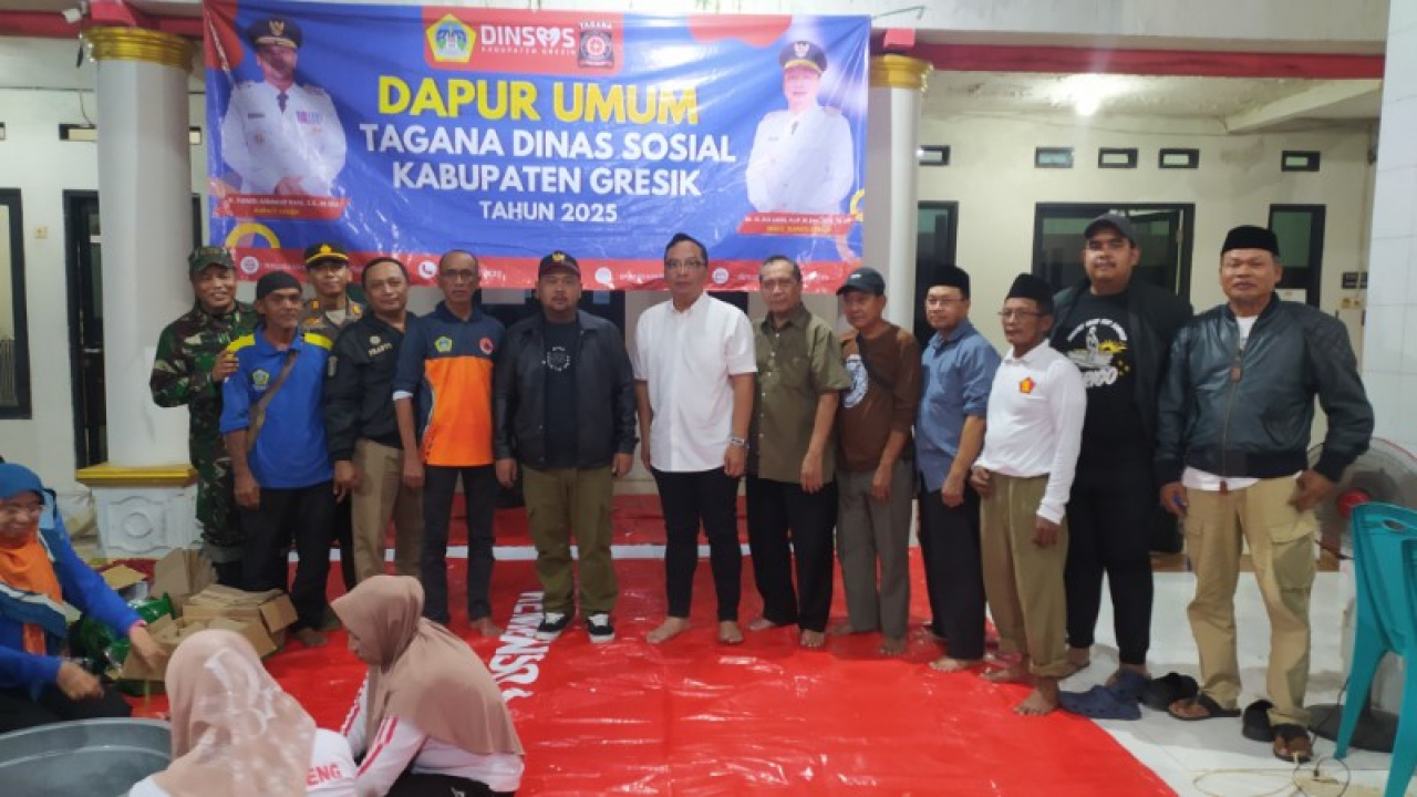 Bupati Gresik Gus Yani dan Wabup Alif Gerak Cepat Tinjau Banjir