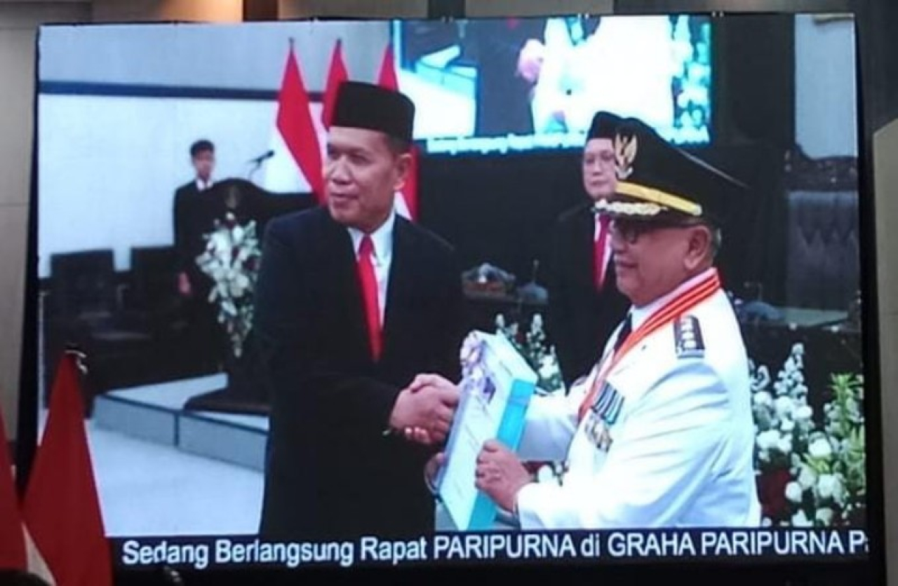 Drs. Rijanto, M.M., resmi menerima estafet tongkat komando kepemimpinan sebagai Bupati Blitar periode 2025-2030. (ist)