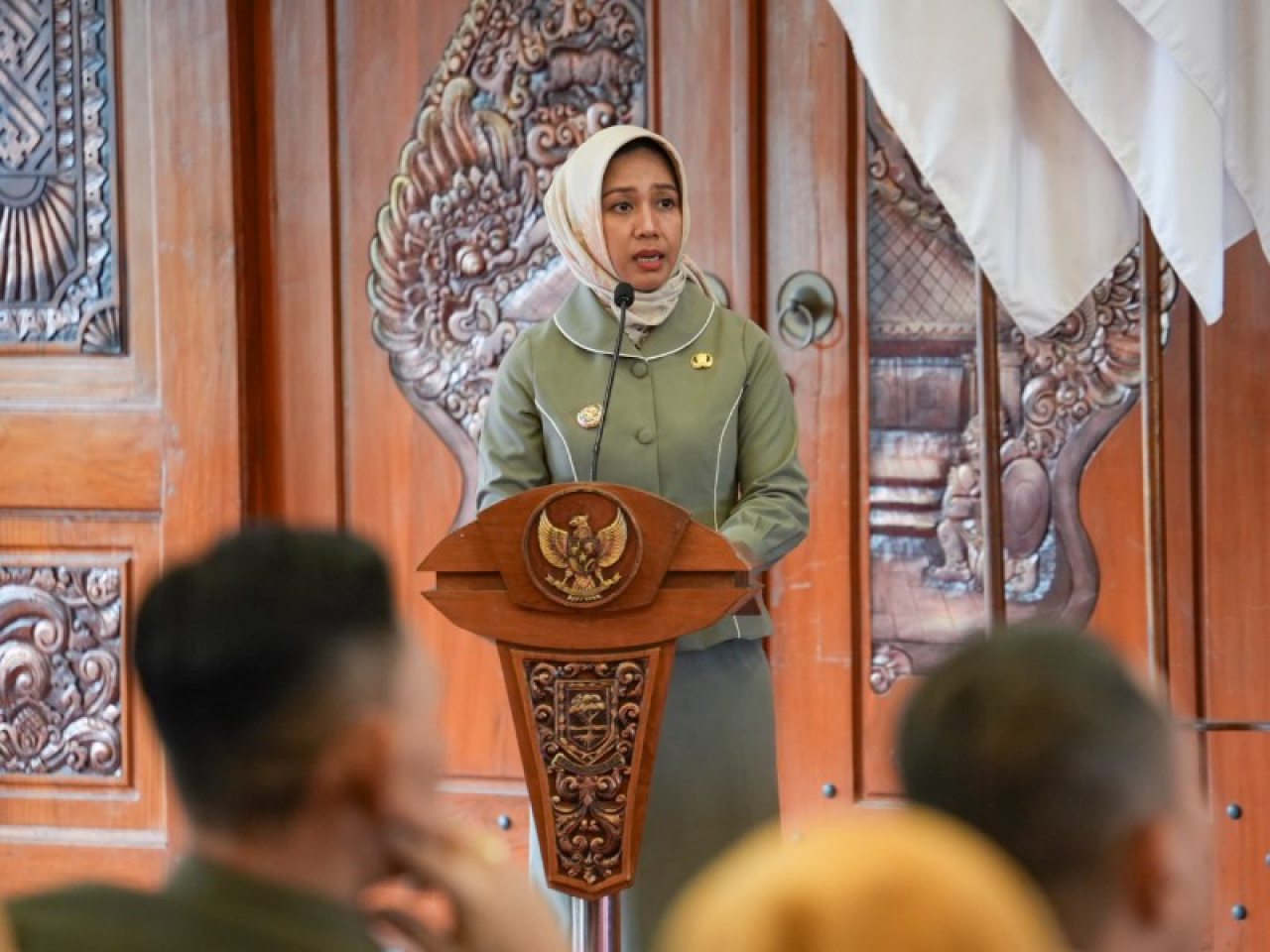 Wali Kota Mojokerto Ika Puspitasari menyampaikan penegasanya terkait sinergitas dalam pengadaan barang dan jasa. (ist)